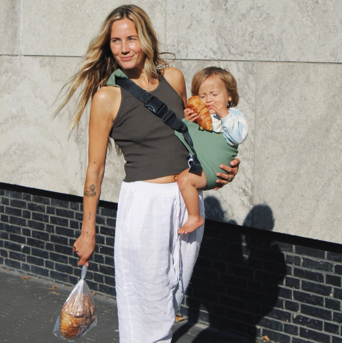 WILDRIDE pārvadātājs Melns