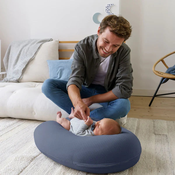 Doomoo Buddy barošanas un grūtniecības spilvens Tetra Jersey Blue