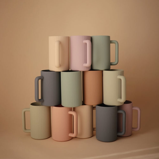 Mushie izglītojošo rotaļlietu krūzes tornis — retro krāsas (retro)