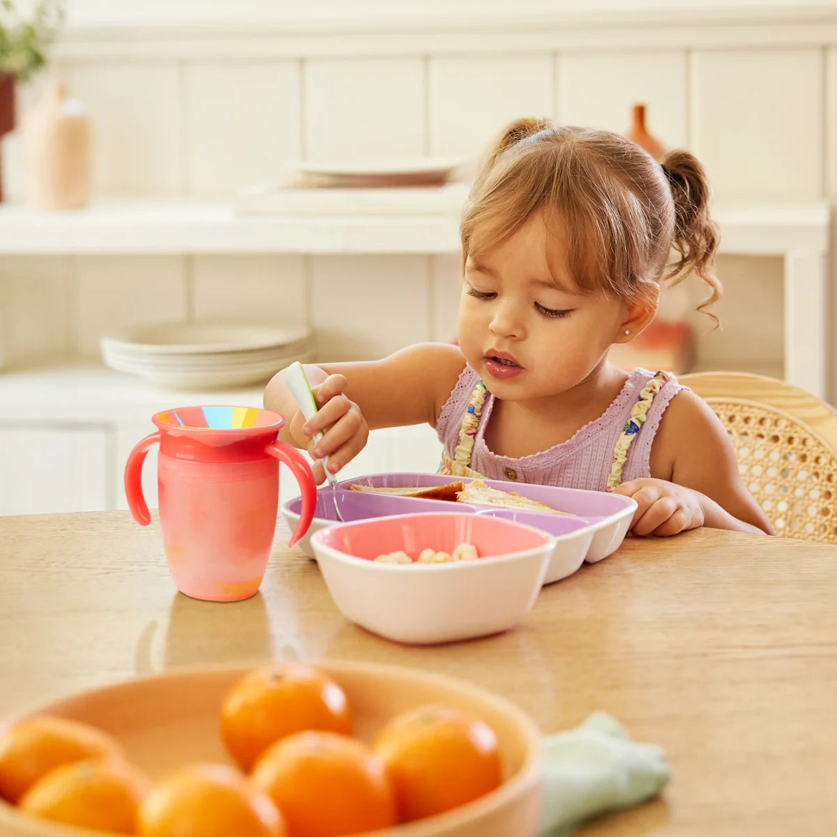 Munchkin mācību krūze - dzērājs Miracle 360 grādi (daudz krāsu)