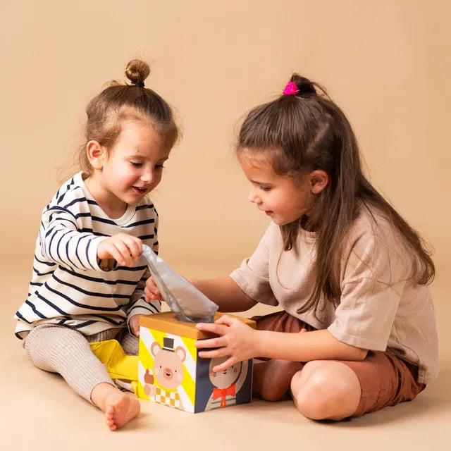 Taf Toys abpusēja mīksta grāmata mazuļiem "Pasaka"