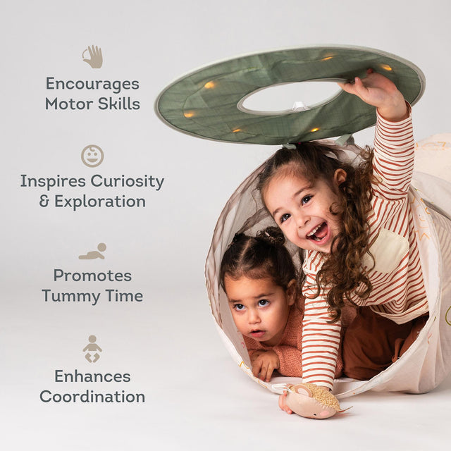 Taf Toys abpusēja mīksta grāmata mazuļiem "Pasaka"