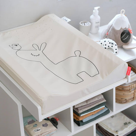 Izstrādāja Deer attīstības padome Dreamy Dots, Powder