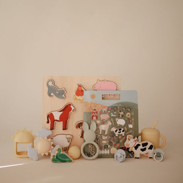 Mushie izglītojošo rotaļlietu krūzes tornis — primārās krāsas (oriģināls)