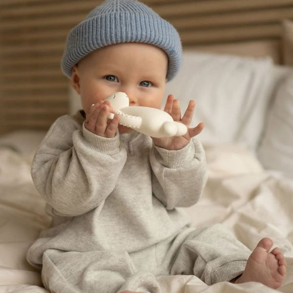 New Moonie 2.0 organiskais kolibri lācītis - kapučīno miega spilvens ar skaņas ierakstīšanas funkciju