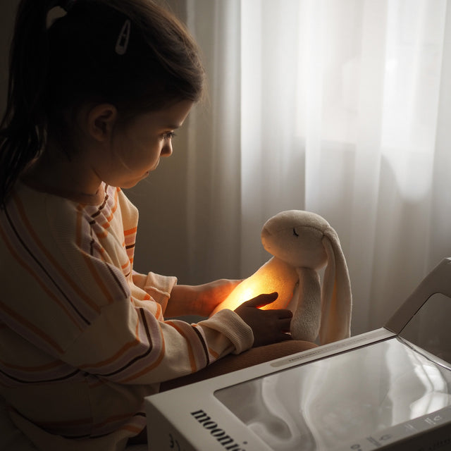 Mūnija miegains pelēks zaķis (sudrabs)