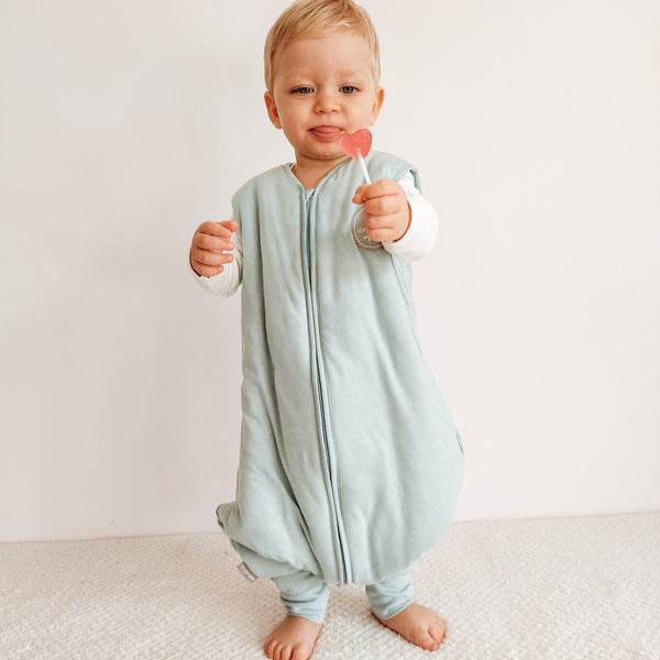 Natulino NATURALS LITTLE WALKERS™ divslāņu guļammaiss GOTS ciemnoniebieski (tumši zils)