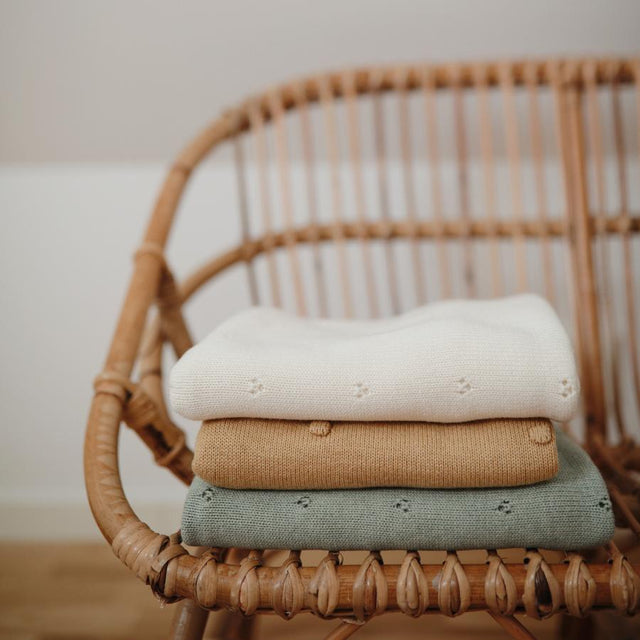 Mushie adīta sega PointelleSalve Melange