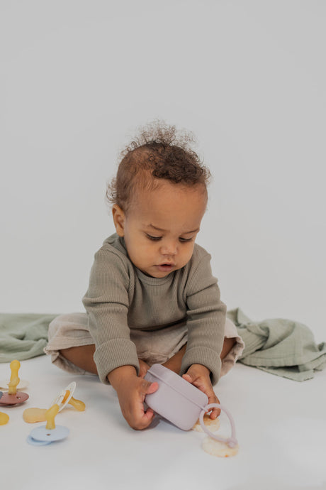 BIBS knupja maciņš - uzkodu kastīte Sage