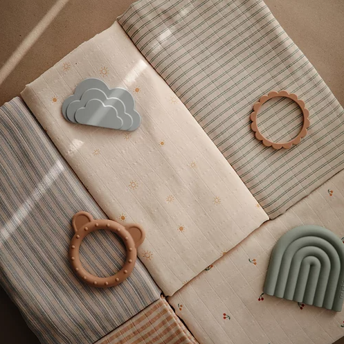 Mushie Chewer pelēks mākonis (pelēks)