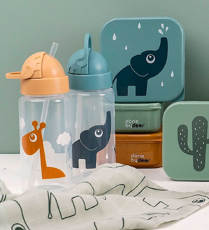 Izgatavoja Briedis, lai neizšļakstītu dzeramo salmiņu Raffi sinepes