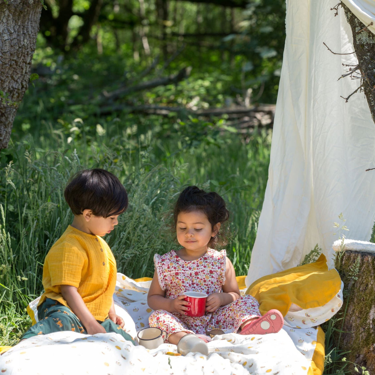 Little Green Radicals Ladybird Days kombinezons - romperis