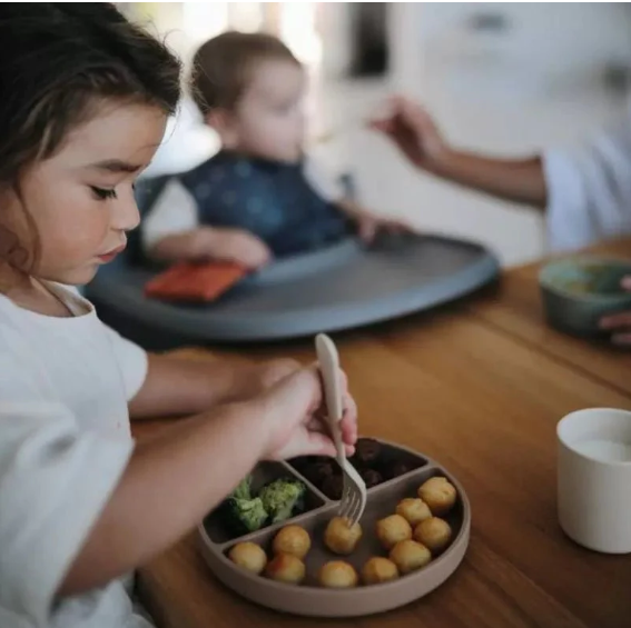 Mushie Kids Ēšanas piederumu komplekts Ivory