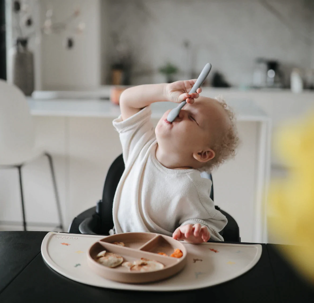 Mushie Kids Ēšanas piederumu komplekts Ivory