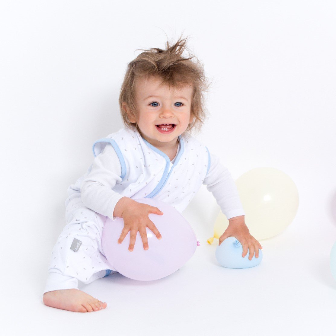 Natulino LITTLE WALKERS trīsslāņu bērnu guļammaiss White Grey Waves & Mint