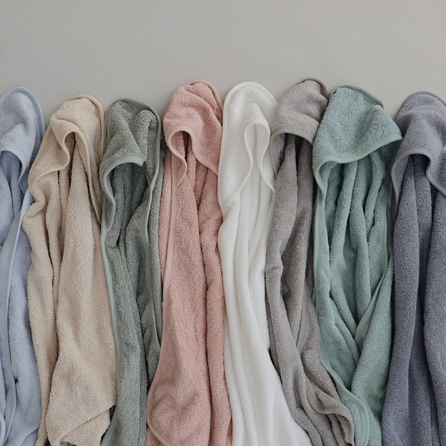 Mushie dvieļu sārtums ar kapuci