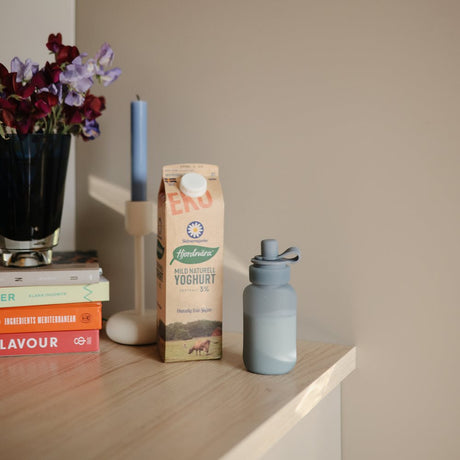 Twistshake vairākkārt lietojams saspiežams trauks biezeņiem (220 ml, dažādas krāsas) 