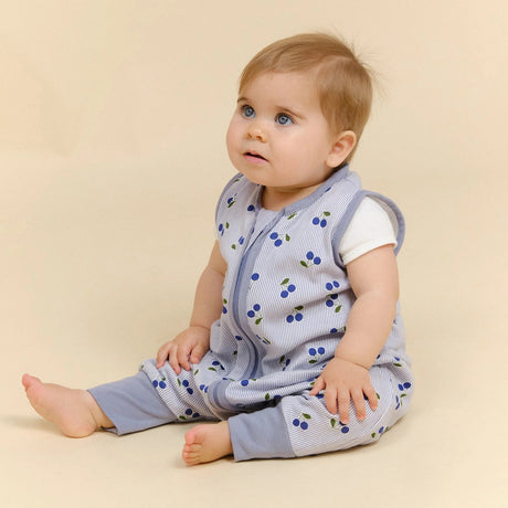 Molis&Co pidžama-guļammaiss ar kājiņām TOG 0.5 Cherries