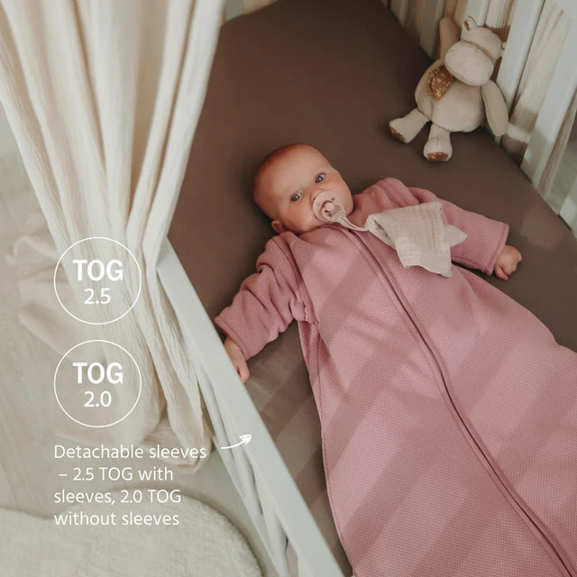 Meyco Baby Studio Classic pašiltintas miegmaišis su nusegamomis rankovėmis, 2.5 TOG, Purple Pink