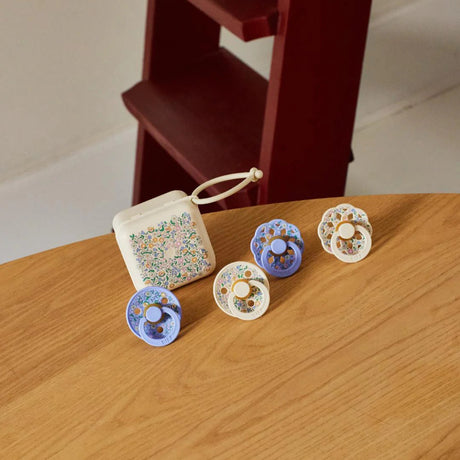 BIBS knupīša komplekts 2. izmērs (6 - 18 mēneši) Sky Blue / Baby Blue 