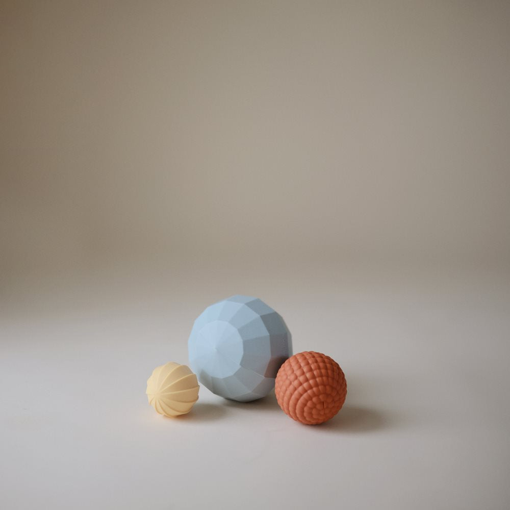 Mushie izglītojošo rotaļlietu krūzes tornis — retro krāsas (retro) 