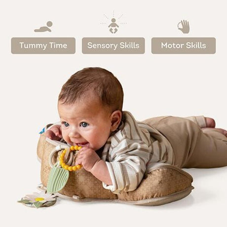 Taf Toys ergonominė lavinamoji veiklos pagalvėlė pilvuko laikui Bear