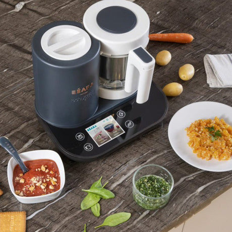Baby Brezza ONE STEP™ FOOD MAKER DELUXE tvaicētājs - blenderis