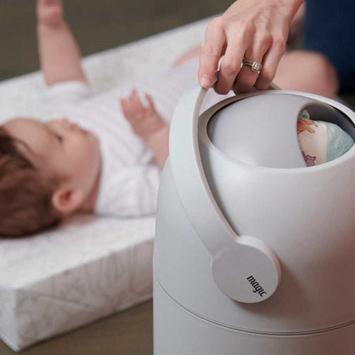 Autiņbiksīšu konteiners Magic (Majestic modelis, krāsa Balta) 