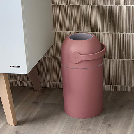 Autiņbiksīšu konteiners Magic (Majestic modelis, krāsa Balta) 