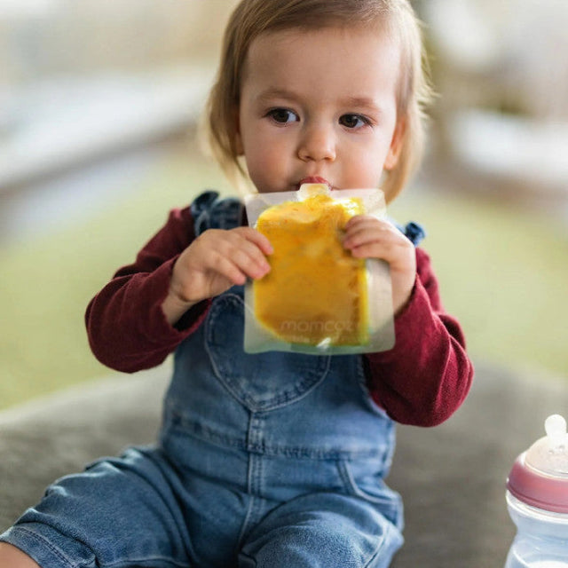 Twistshake vairākkārt lietojams saspiežams trauks biezeņiem (220 ml, dažādas krāsas) 