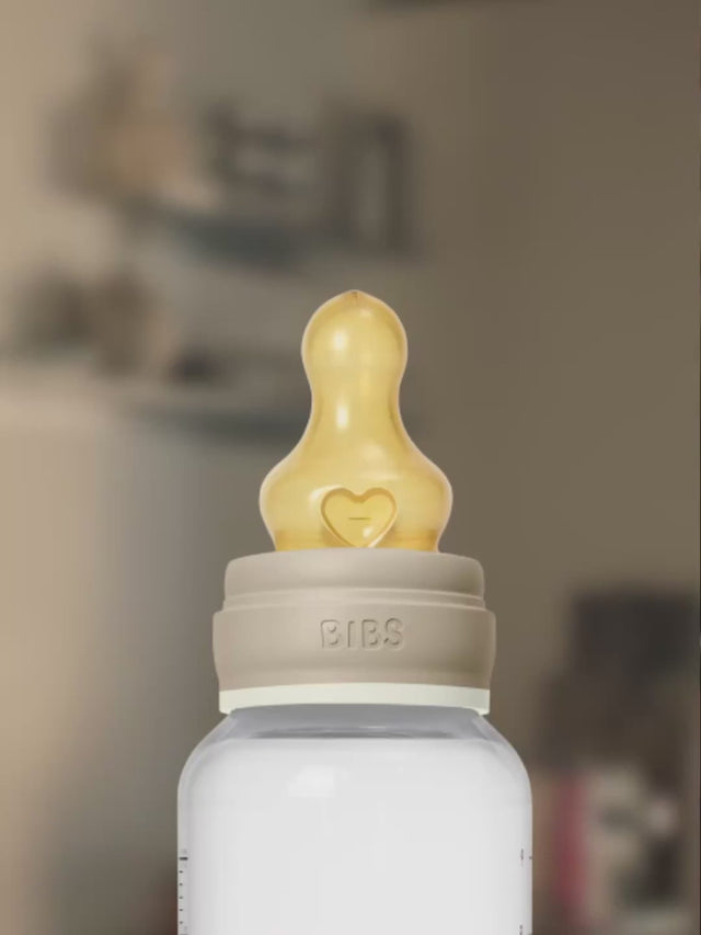BIBS šviečiantis stiklinis buteliukas nuo dieglių 240 ml Glow Vanilla