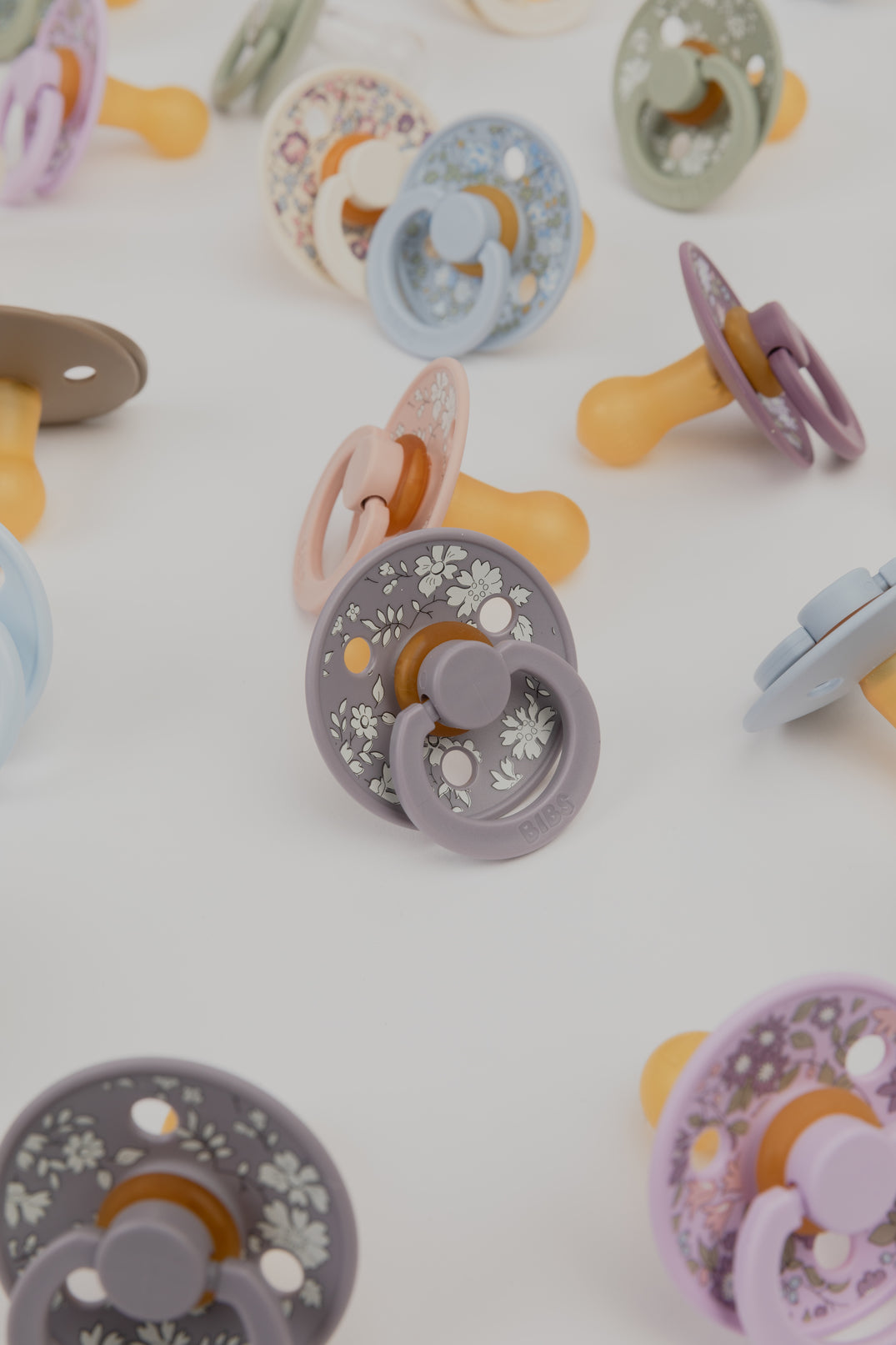 BIBS knupīša komplekts 1. izmērs (0 - 6 mēneši) Liberty Eloise Sage Mix 