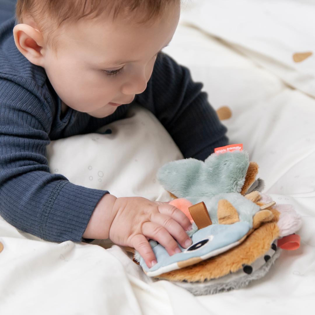 Brieža aktivitāšu grāmata mazulim "Jūras draugi" 