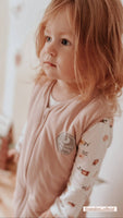 Natulino NATURALS LITTLE WALKERS™ trīsslāņu bērnu guļammaiss GOTS pūderrozā